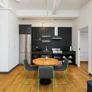 Placemakr Street Apart-hotel